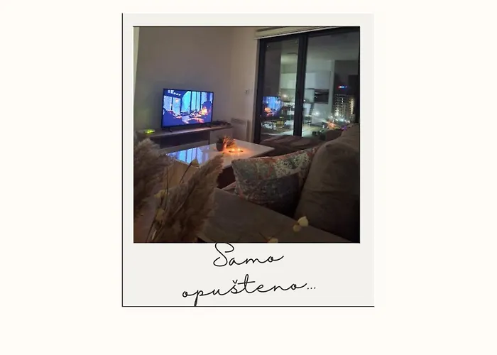 Zeus Διαμέρισμα *